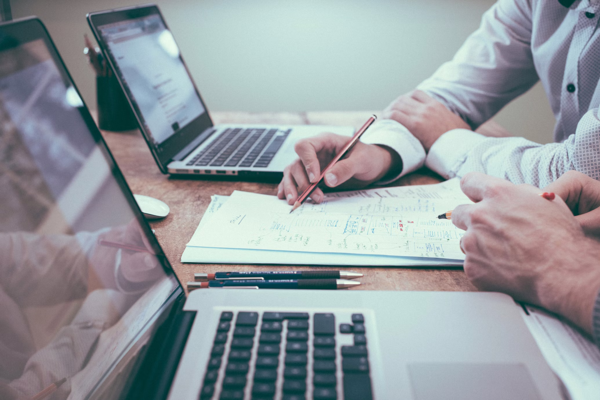 SCI à l'IS ou LMNP : quel choix pour un patrimoine immobilier important ?